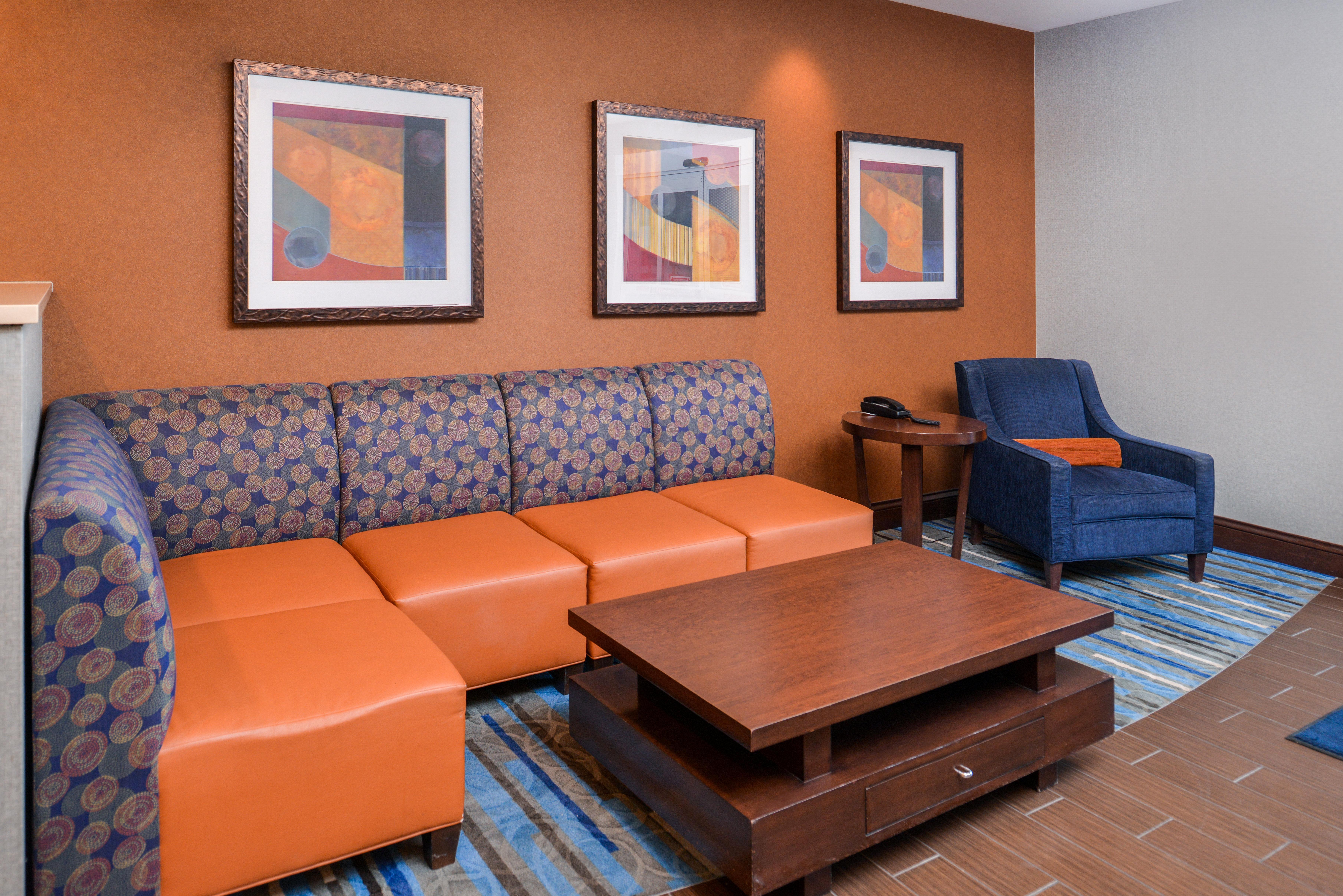 Holiday Inn Express Hotel & Suites York By Ihg Zewnętrze zdjęcie